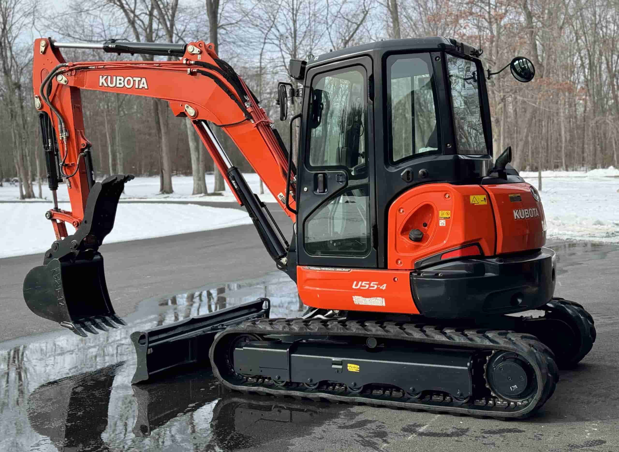 2018 KUBOTA U55-4 CLEAN!
